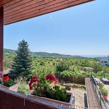 Super Cozy Villa With A Sea View And A Fireplace Varna